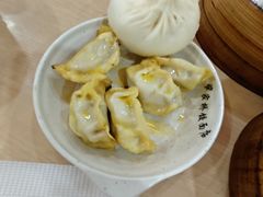 竹笋肉锅贴-蒋家桥饺面店(东关街店)