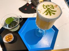 -茶是一枝花泡茶店