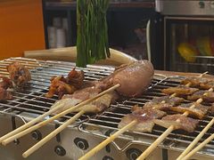 -哈尔滨小酒馆·鲜肉现穿自助烧烤(康新花园店)