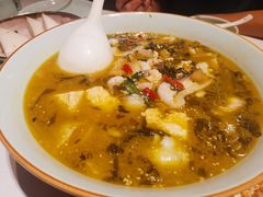 -江城小馆陕南妈妈菜·全球旅行餐厅(钟楼店)