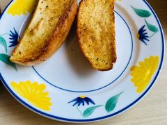 特制蒜香面包-萨莉亚意式餐厅(石鼓路店)