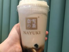 -奈雪的茶(亨特国际广场店)