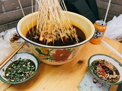 -拈签一笑黄牛肉辣卤串串