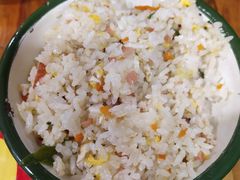 -拈签一笑黄牛肉辣卤串串