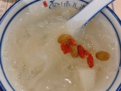 冰糖雪梨银耳汤-卤儿道道(龙游路店)