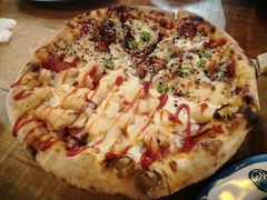 双拼披萨-盘炉forenza·云贵川融合小食堂 ( 钟楼中柳巷店)