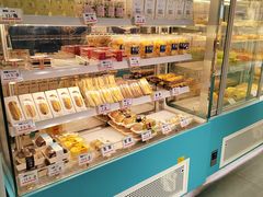 面包甜点陈列柜-吉美诺烘焙(公园北路店)