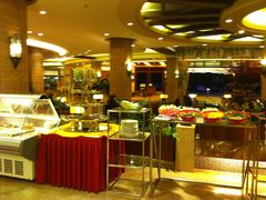 晚饭自助餐环境-三亚亚龙湾凯莱仙人掌度假酒店