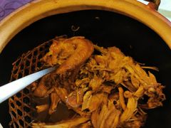 -亭下湖饭店(康岭店)