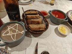 -俄士厨房(环球港店)