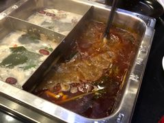 -陈阿婆重庆绿色鱼火锅