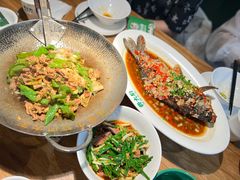 -费大厨辣椒炒肉(万家丽一店)