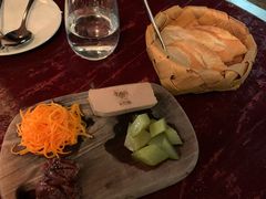 -羽深肉铺 Steak & Wine