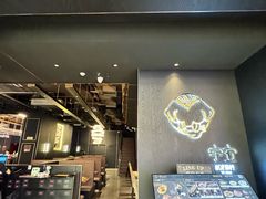 -宇安泰料(龙湖天街黑金店)