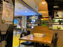 大堂-拿渡·水煮鱼 麻辣香锅(西单大悦城店)