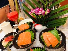 -万龙洲海鲜(大兴绿地缤纷城店)