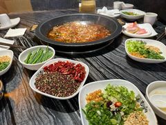 -老船舫·现做活鲜鱼馆(东郊记忆店)