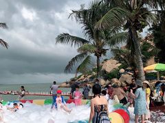 -那琴半岛地质海洋公园