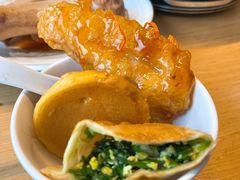 -关东小磨东北菜(上海长风大悦城店)
