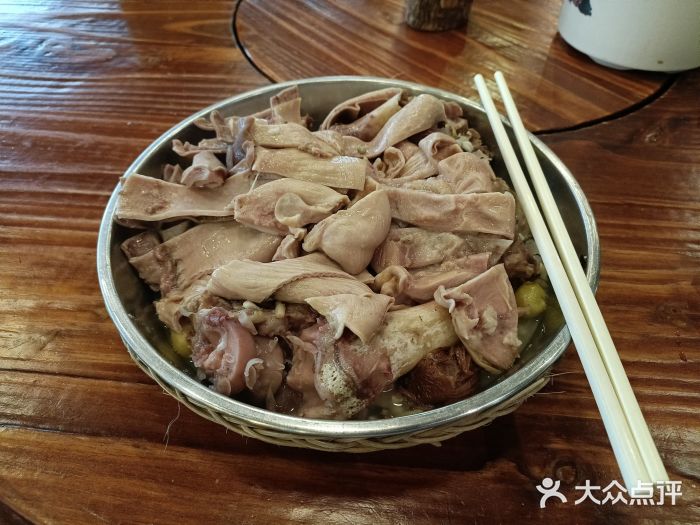 顺德了能馆(虎门店)猪肚汤图片