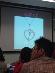 -上海彩妆秀摄影设计有限公司