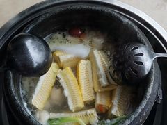 墨脱石锅椰子鸡-墨脱石锅椰子鸡•糟粕醋•东山羊(大东海店)