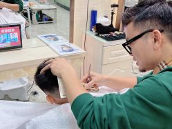 -SOLO Hair Salon