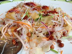 -东豪园林海鲜酒家(南港路辅路店)