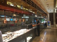 自助取餐区-盛宴标帜西餐厅龙虾.鲍鱼•牛排(重庆喜来登大酒店)