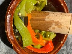 擂辣椒皮蛋-胖哥俩肉蟹煲(长沙高铁吾悦广场店)