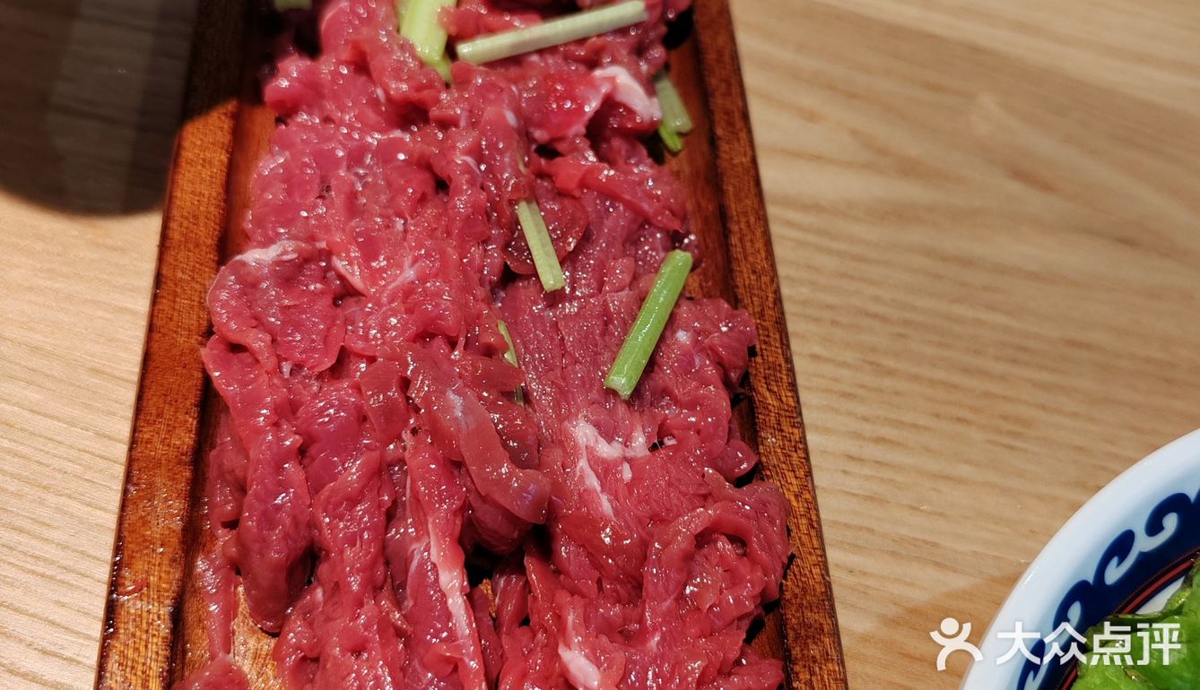 今天火锅吃撑了，超满足