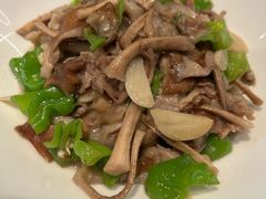 -一坐一忘云南菜(嘉里中心店)