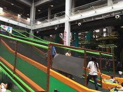 -蒙特利亲子乐园