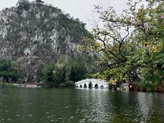 -星湖旅游景区七星岩