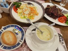-玫瑰园西餐厅(新华大厦店)
