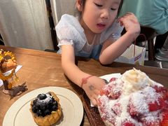 -RUXU入续糖水铺与包(卓悦中心店)