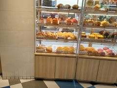 -85度C(生甜甜圈研究工坊·上海平凉店)