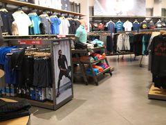 -UNDER ARMOUR(新燕莎奥莱店)