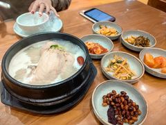 -长寿参鸡汤(朝韩风情街店)