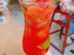 菠萝樱桃青柠汽水-The Cheesecake Factory 芝乐坊餐厅(王府中環店)