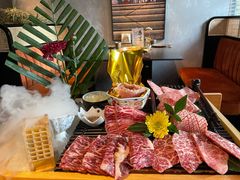 -铭牛烧肉·和牛海鲜自助(高新月牙湖店)