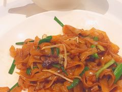 干炒牛河-稻香酒家·34年老字号·港式粤菜(汉街店)