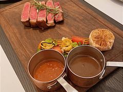-NIUNIUPARK和牛螃蟹(龙湖杭州滨江天街店)