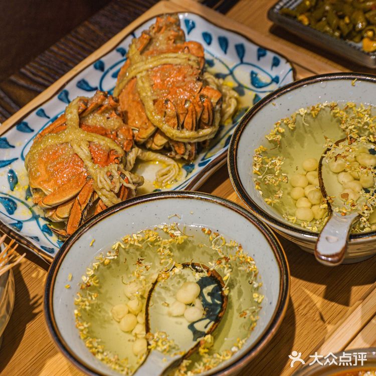 火遍江浙沪的蟹叁宝，在成都也能吃上啦！！