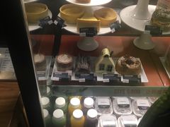 -星巴克臻选(济南万达店)