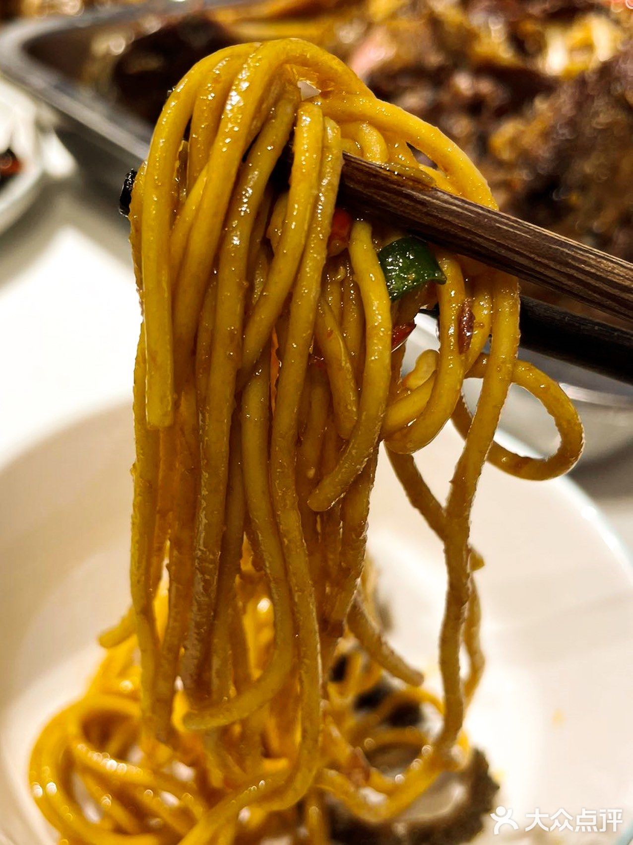 人均100不到|||自助烤全羊[调皮]我怕是要吃吐了