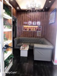 -一東造型烫发染发