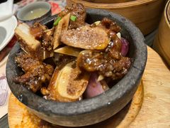 石锅黑椒牛仔骨-虾饺妹·粤式手工点心(水荫路店)