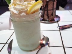 蓝莓优格奶昔-MIKAKU(万达广场上海宝山店)