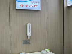 -丹水桥地锅鱼·翘嘴鲌·地方特色全鱼宴(丹江口大坝店)